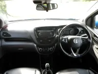 Used Vauxhall Viva 75 HP (55 kW) 2015 Blue Hatchback