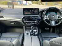 Usado BMW M550 Shadowline 530 CV (389 kW) 2022 Azul Berlina