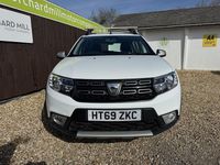 Used Dacia Sandero Essentiel 90 HP (66 kW) 2020 White Hatchback