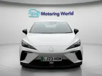 Used MG MG4 EV SE 319 kW (435 HP) 2023 White Hatchback
