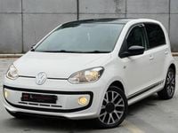Begagnad VW up! Groove 2013 Vit Halvkombi