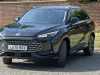 Used MG HS Trophy 221 HP (162 kW) 2025 Black SUV