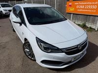 Used Vauxhall Astra Elite 160 HP (117 kW) 2017 White Hatchback