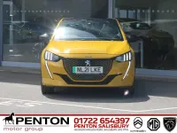 Used Peugeot e-208 Premium 100 kW (136 HP) 2021 Yellow Hatchback