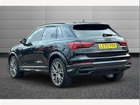 Usado Audi Q3 Black Edition 150 CV (110 kW) 2025 Negro SUV