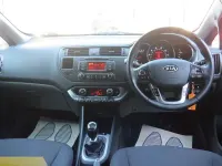 Used Kia Rio 109 HP (80 kW) 2012 Black Hatchback