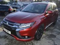 Used Mitsubishi Outlander P-HEV 2018 Red Estate