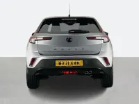 Usado Vauxhall Mokka SRi 130 CV (95 kW) 2022 Gris SUV