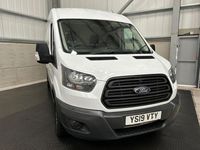 Usado Ford Transit 130 HP (95 kW) 2019 Branco Van
