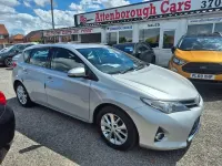 Used Toyota Auris 2013 Silver Hatchback