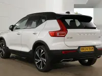 Used Volvo XC40 190 HP (139 kW) 2018 White SUV