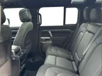 Used Land Rover Defender HSE Dynamic 245 HP (180 kW) 2023 Silver SUV