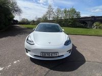 Usado Tesla Model 3 Standard Range 239 kW (325 HP) 2020 Branco Sedan