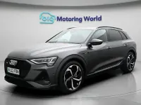 Usado Audi e-tron Black Edition 300 kW (408 HP) 2022 SUV