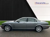 Usado Jaguar XJ Sovereign 238 HP (175 kW) 2007 Cinzento Sedan