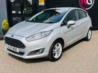 Used Ford Fiesta Zetec 82 HP (60 kW) 2017 Silver Hatchback