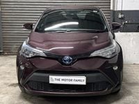 Used Toyota C-HR 122 HP (89 kW) 2022 Mauve/purple SUV