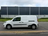 Used Nissan NV250 Tekna 95 HP (69 kW) 2019 White Van