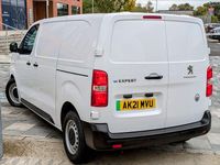 Second-hand Peugeot e-Expert 100 kW (136 CP) 2021 Alb Van