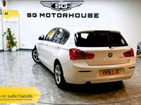 Used BMW 116 Efficient Dynamics 2016 White Hatchback