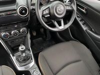 Used Mazda 2 90 HP (66 kW) 2022 White Hatchback