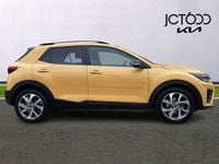 Used Kia Stonic GT-Line S 100 HP (73 kW) 2025 Yellow SUV