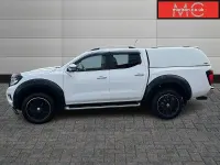 Used Nissan Navara Tekna 187 HP (137 kW) 2017 White Pickup