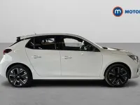 Used Vauxhall Corsa-e 100 kW (136 HP) 2023 White Hatchback