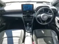 Used Toyota Yaris Hybrid Edition 116 HP (85 kW) 2022 Yellow Estate
