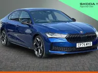 Used Skoda Superb SportLine 150 HP (110 kW) 2025 Cobalt blue metallic Hatchback