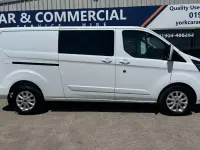 Used Ford Transit Custom Limited 130 HP (95 kW) 2023 White Van