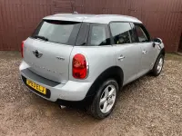 Usado Mini Cooper 122 HP (89 kW) 2013 Prateado Citadino
