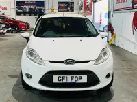 Usado Ford Fiesta Titanium 70 HP (51 kW) 2011 Branco Citadino
