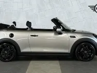 Usado Mini Cooper S Exclusive 176 HP (129 kW) 2023 Prateado Citadino