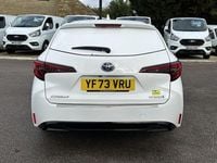 Used Toyota Corolla 125 HP (91 kW) 2023 White Van