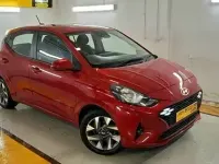 Used Hyundai i10 Advanced 66 HP (48 kW) 2024 Red Hatchback