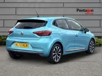 Used Renault Clio Iconic 99 HP (72 kW) 2020 Blue Hatchback