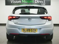 Used Vauxhall Astra SRi 122 HP (89 kW) 2019 Silver Hatchback
