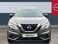 Begagnad Nissan Juke Acenta 114 HK (83 kW) 2022 Grå SUV