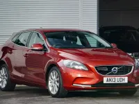 Used Volvo V40 SE 2013 Red Hatchback