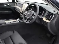 Ny Volvo XC60 Plus 350 HK (257 kW) 2026 SUV