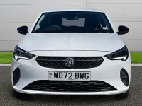 Second-hand Vauxhall Corsa Design Edition 75 CP (55 kW) 2022 Alb Hatchback