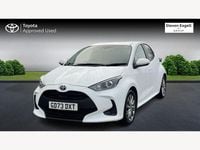 Used Toyota Yaris Hybrid 114 HP (83 kW) 2024 White Hatchback