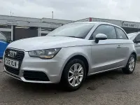 Begagnad Audi A1 Business 105 HK (77 kW) 2012 Silver Halvkombi