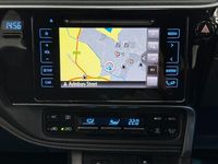 Used Toyota Auris Hybrid Design 136 HP (100 kW) 2015 Blue Hatchback