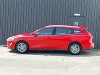 Used Ford Focus Zetec 125 HP (91 kW) 2022 Red Estate