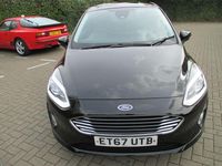 Used Ford Fiesta Zetec 70 HP (51 kW) 2018 Black Hatchback