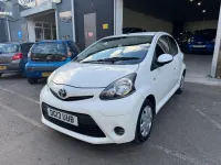 Begagnad Toyota Aygo 2013 Vit Halvkombi
