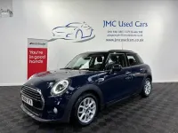 Usado Mini Cooper Hatch 136 CV (100 kW) 2018 Azul Utilitario