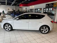 Used Seat Leon FR 184 HP (135 kW) 2017 White Hatchback